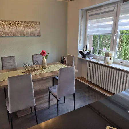 بيت ضيافة House Eifelglueck Großlittgen