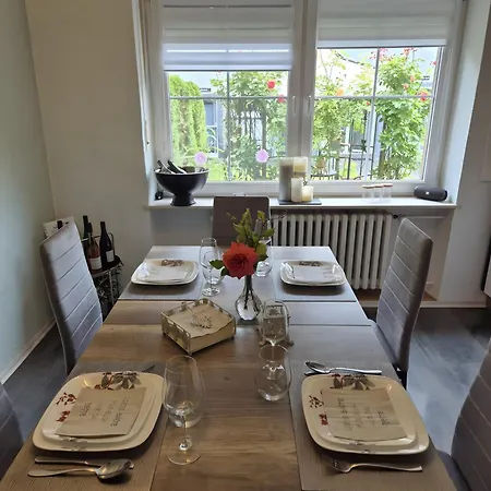 بيت ضيافة House Eifelglueck 3*