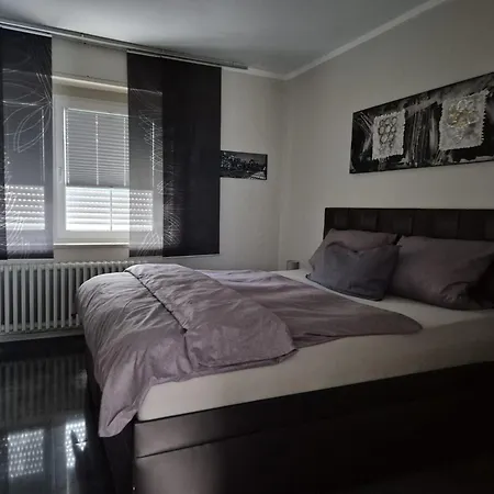 بيت ضيافة House Eifelglueck 3*