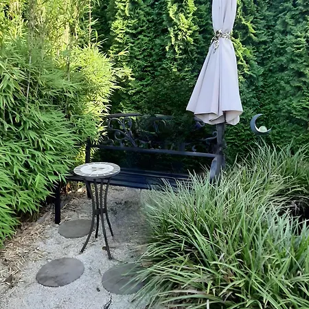 بيت ضيافة House Eifelglueck 3*